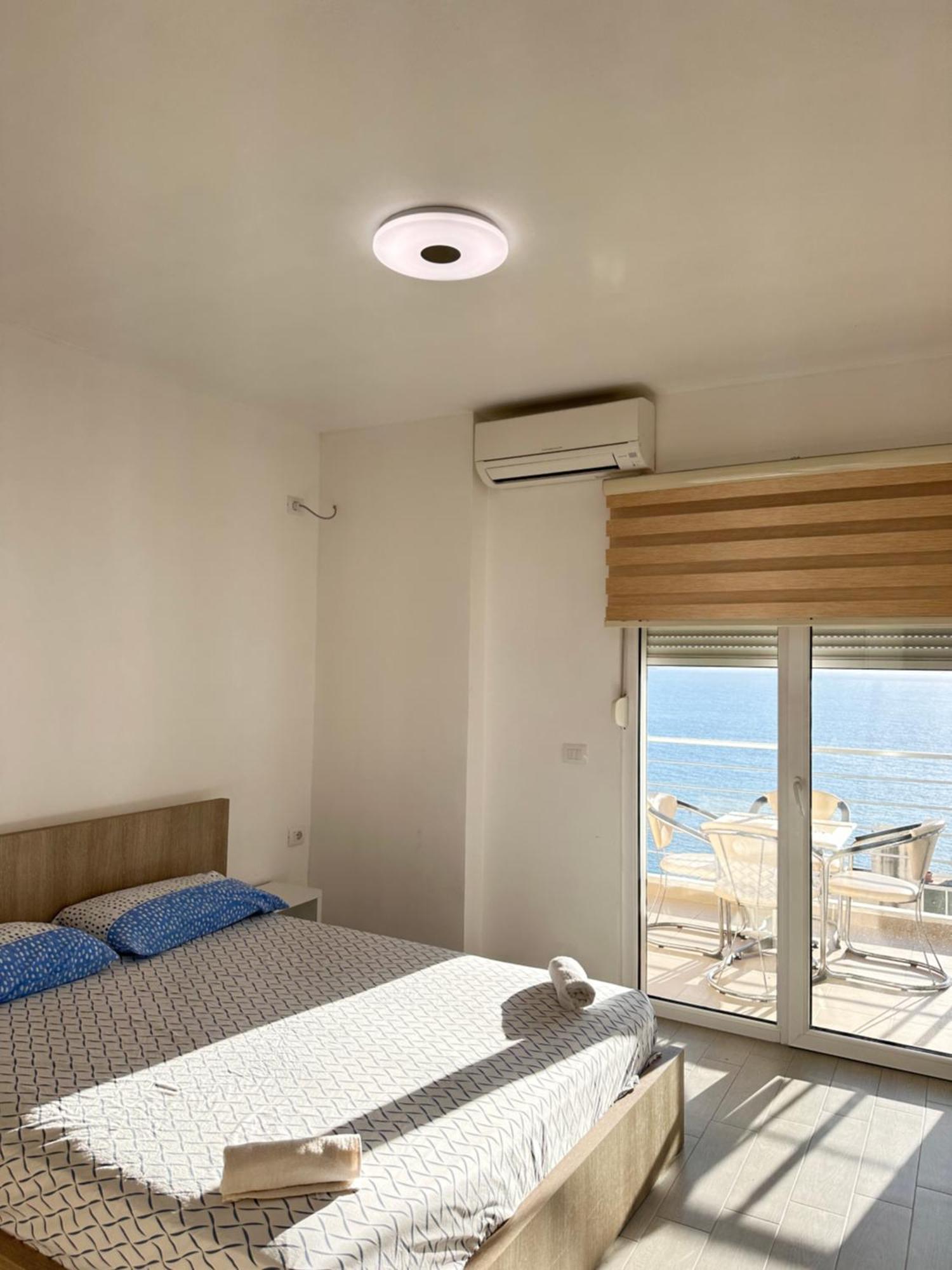 Rose Sea View Apartment Sarandë Eksteriør billede